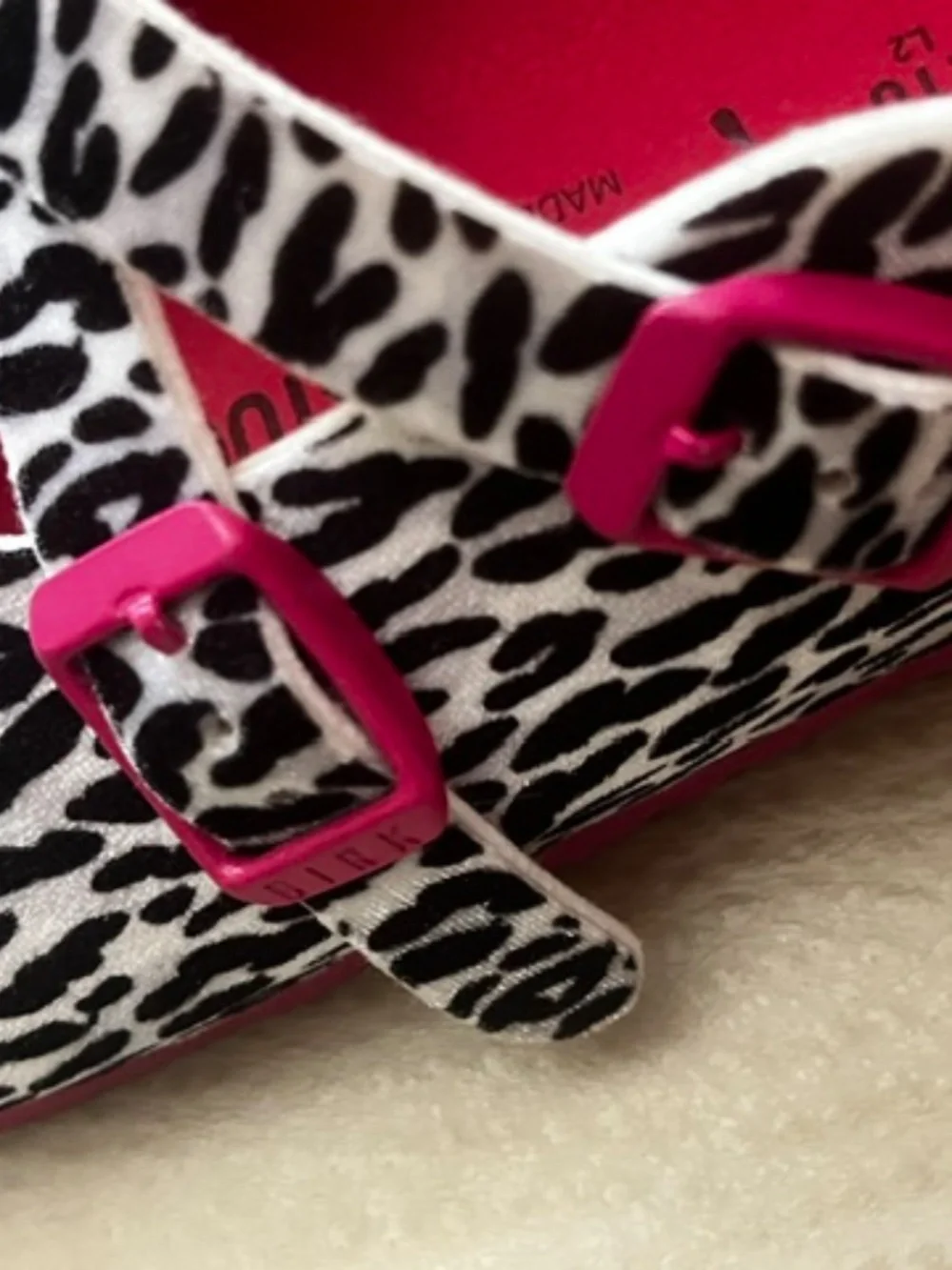Birkenstock Kids - Arizona Leo Lilly - BK/PK Leopard Sandals EUR 33-US 2-2.5